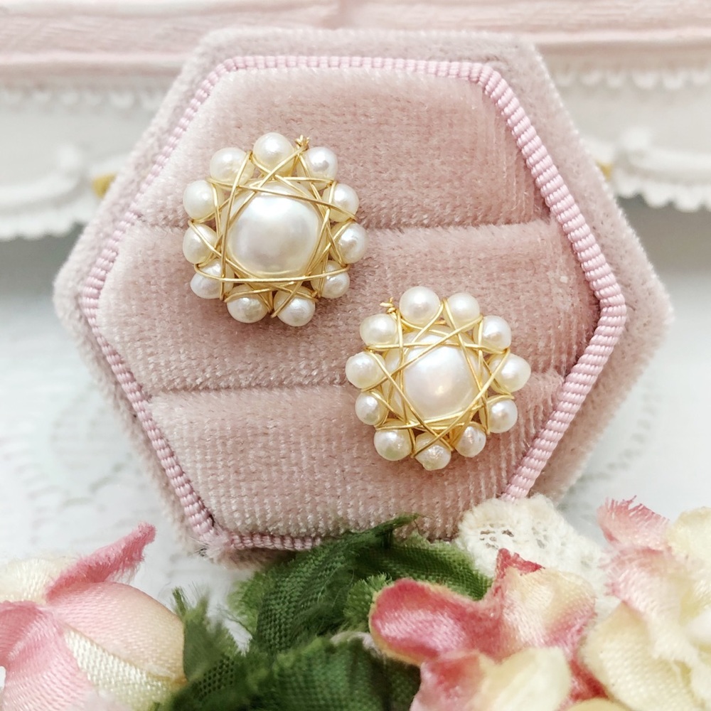 14K freshwater pearl earrings